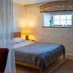 Dagen Haus 4* Orjaku