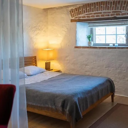 Dagen Haus 4* Orjaku