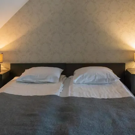 Πανσιόν Dagen Haus Orjaku