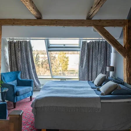 Dagen Haus Orjaku