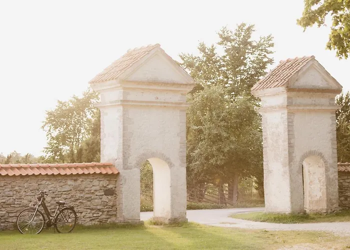 Dagen Haus Gæstehus Orjaku