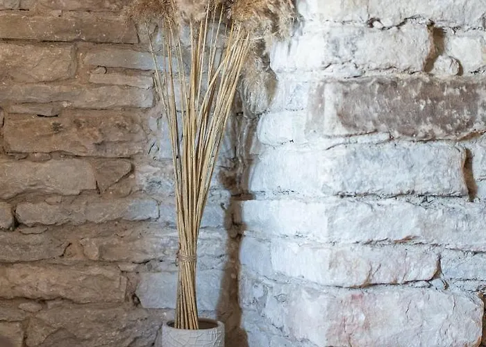 Dagen Haus 4* Orjaku